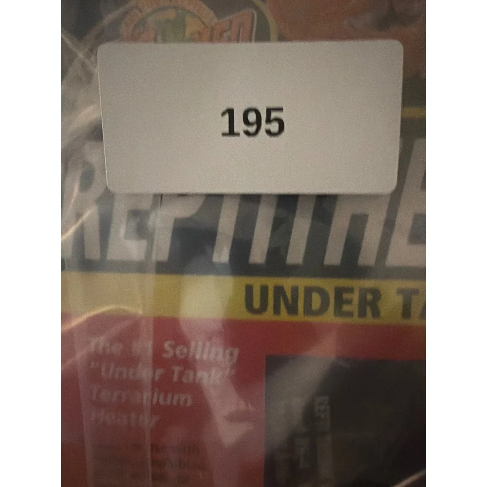 Zoo Med ReptiTherm U.T.H. Under Tank Heater 8W for 10-20 Gallon Terrariums RH-4
